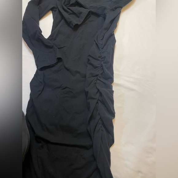 Isabel size small maternity black midi dresss - Picture 3 of 7